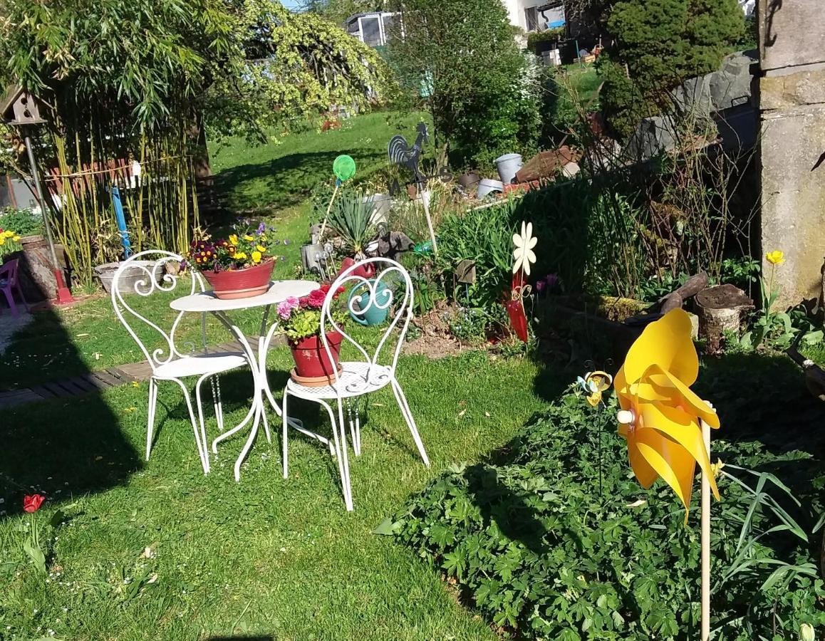 Bed and Breakfast Le Grive Chevremont Exterior foto